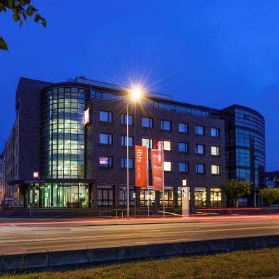 Ibis Rostock Am Stadthafen Exterior foto