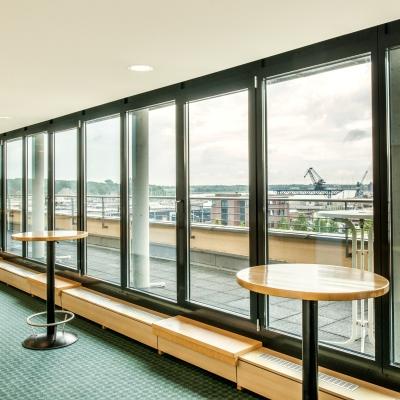 Ibis Rostock Am Stadthafen Exterior foto